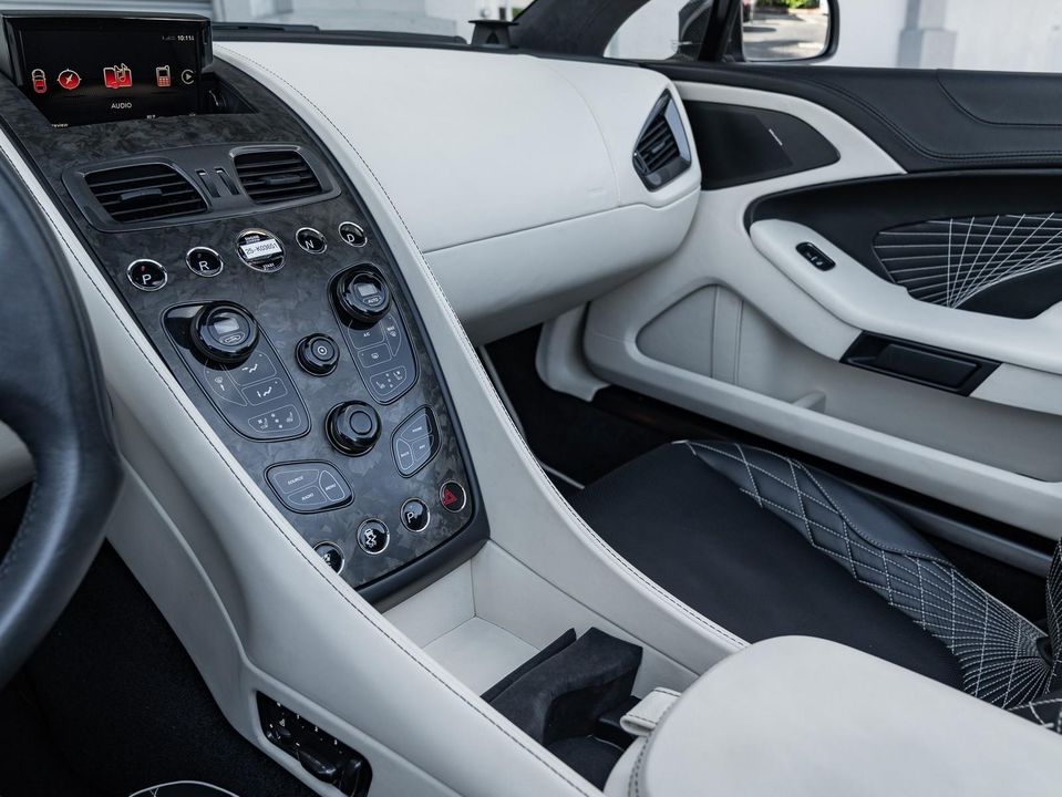 2018 Aston Martin Vanquish
