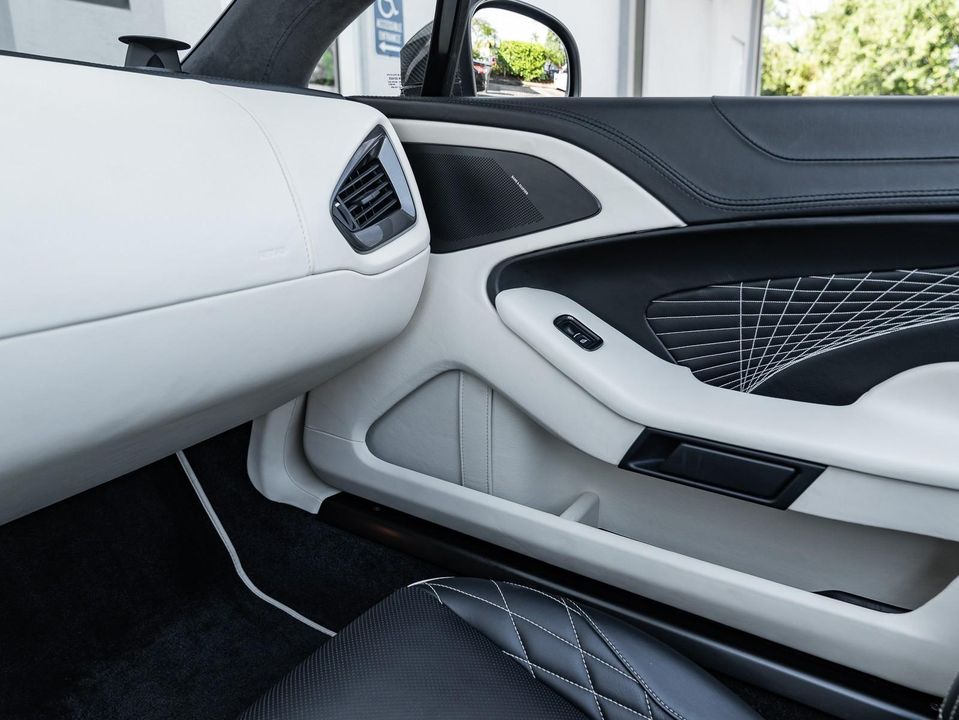 2018 Aston Martin Vanquish