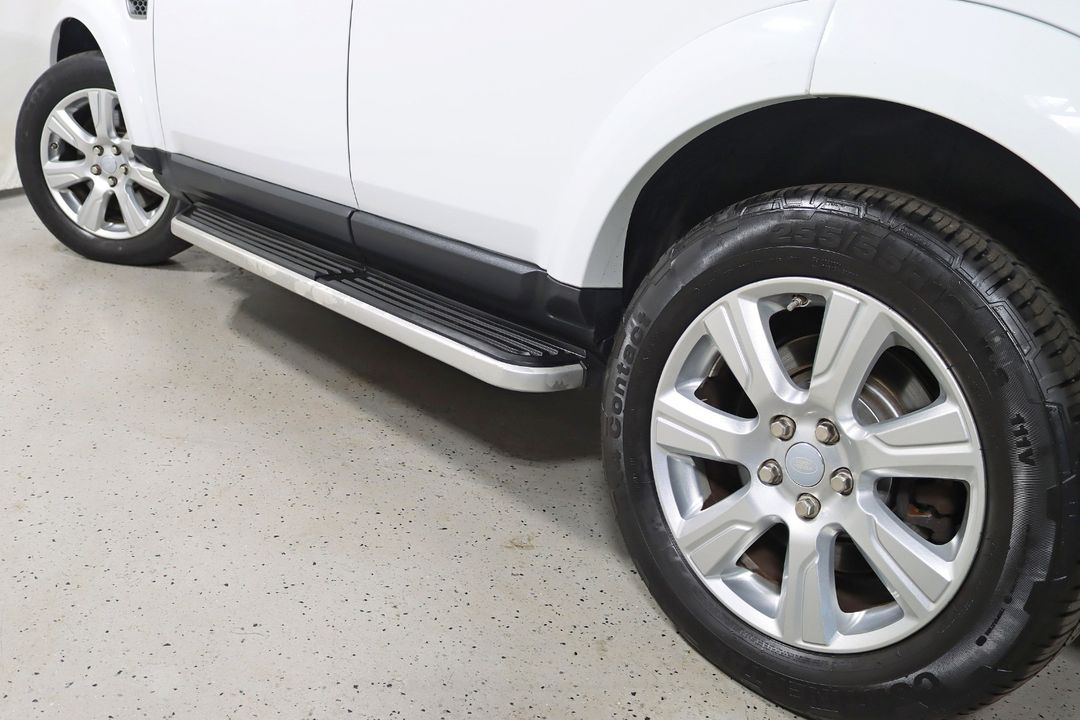 2016 Land Rover LR4