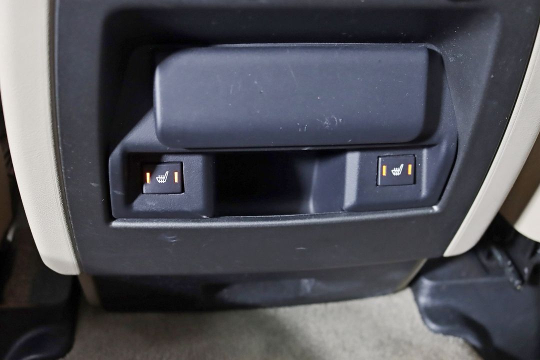 2016 Land Rover LR4