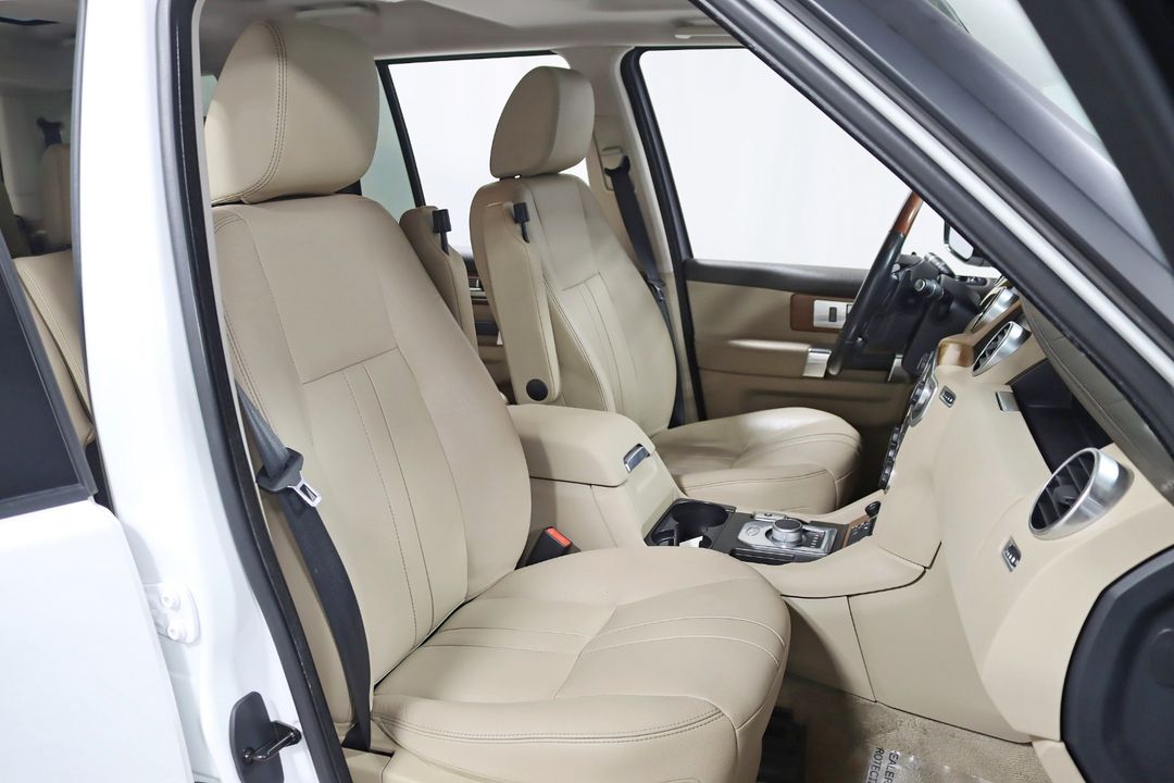 2016 Land Rover LR4