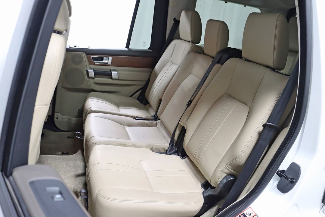 2016 Land Rover LR4