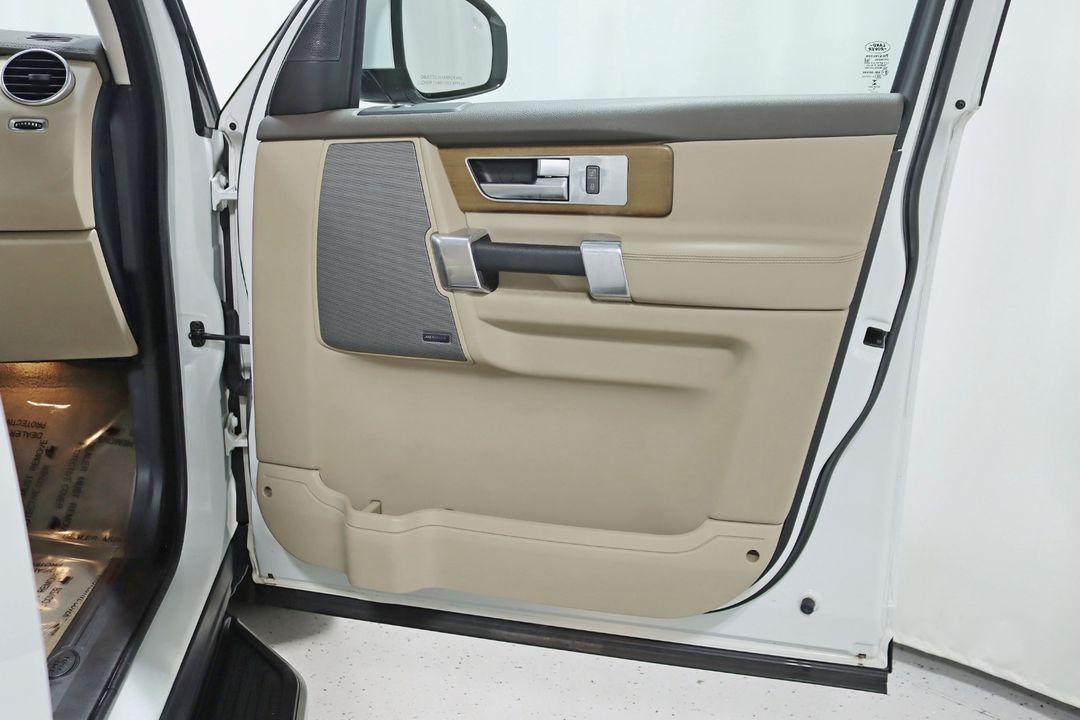 2016 Land Rover LR4