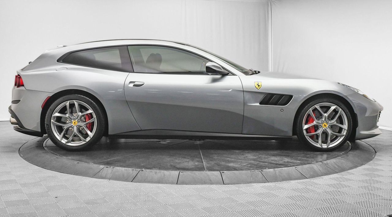 2018 Ferrari GTC4Lusso