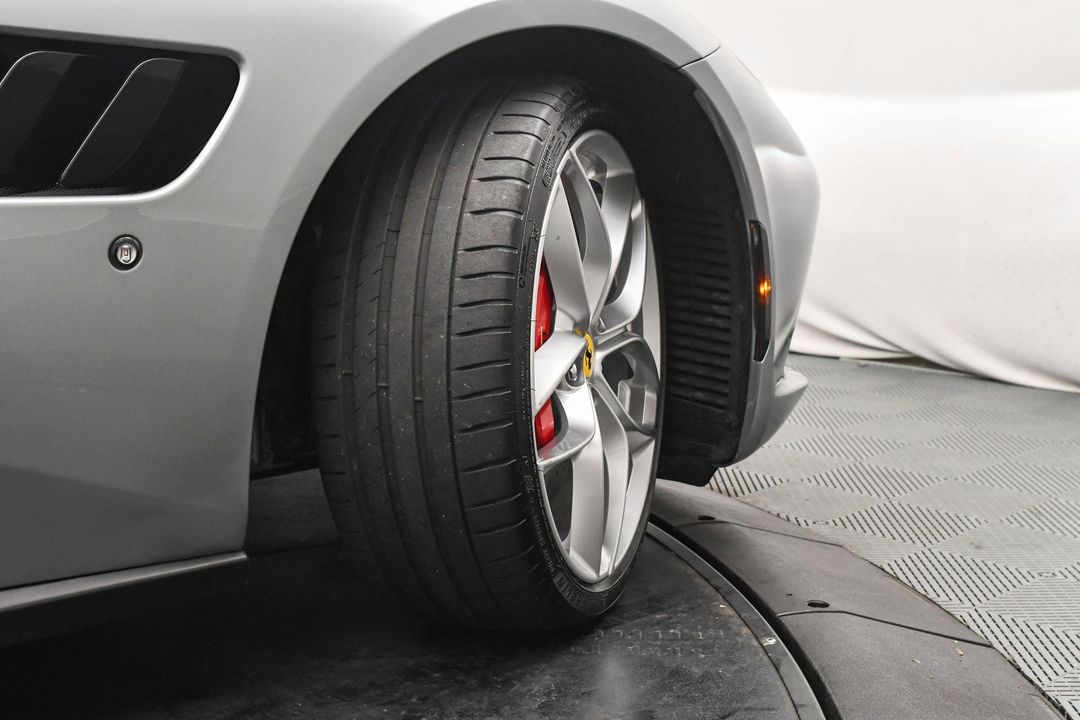 2018 Ferrari GTC4Lusso