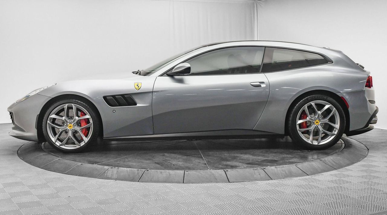 2018 Ferrari GTC4Lusso