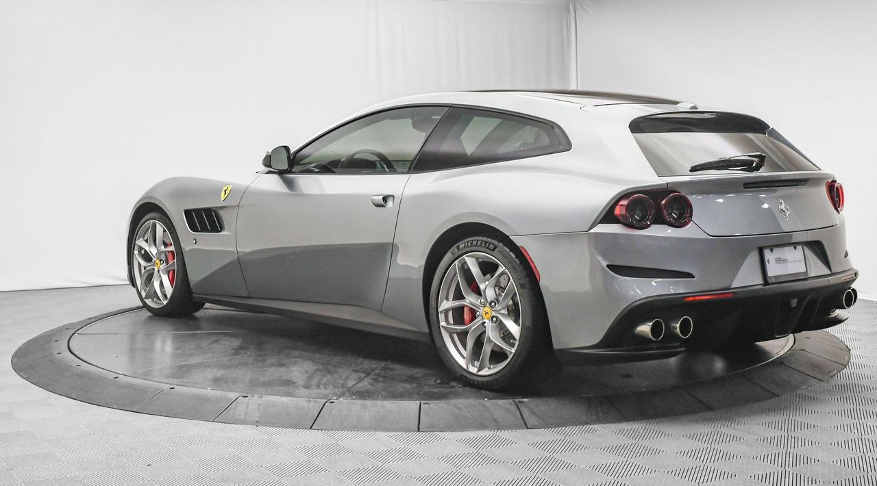 2018 Ferrari GTC4Lusso