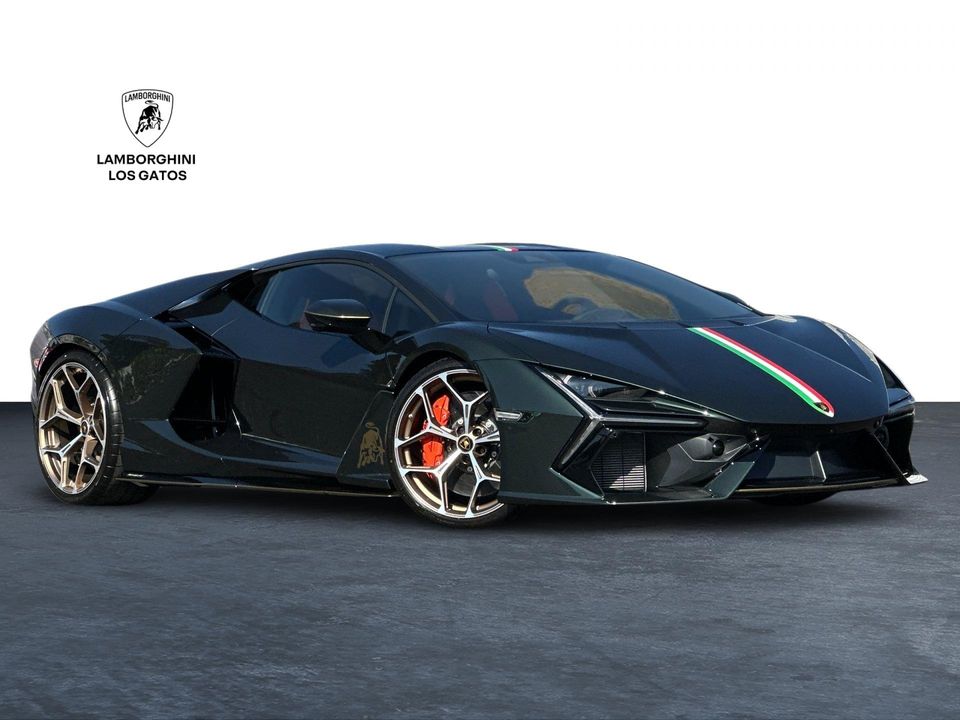 2024 Lamborghini Revuelto