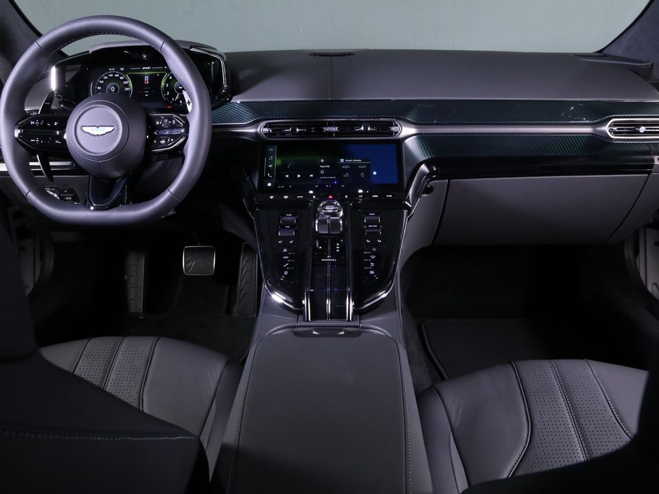 2025 Aston Martin Vantage