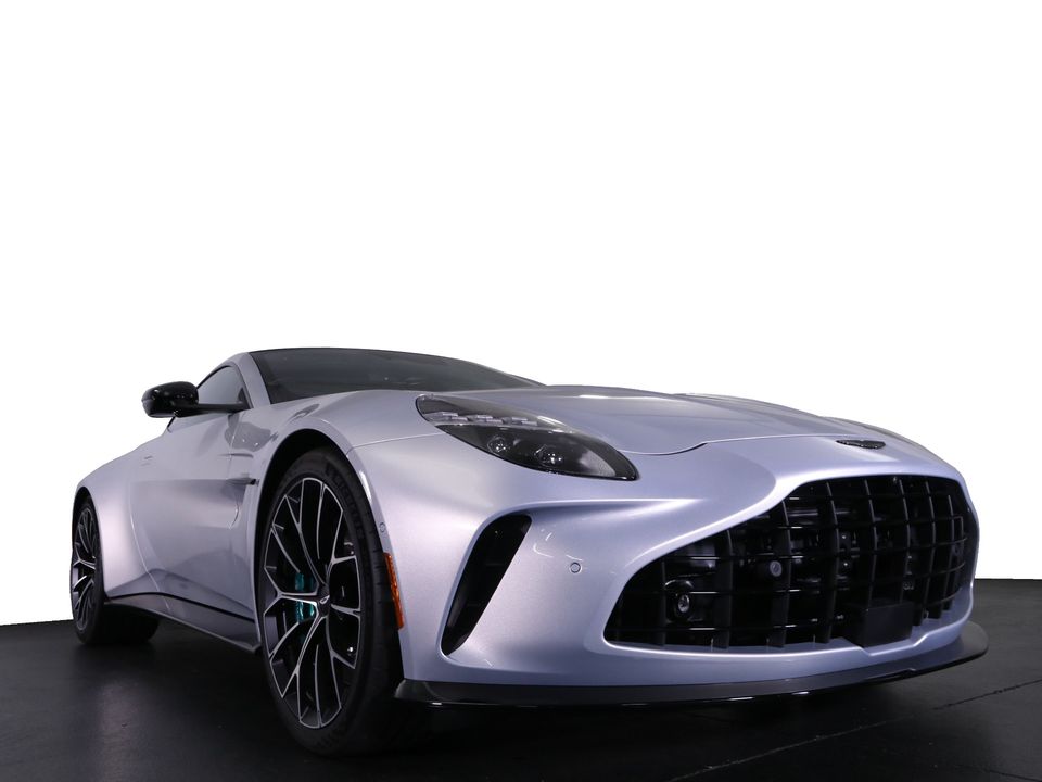 2025 Aston Martin Vantage