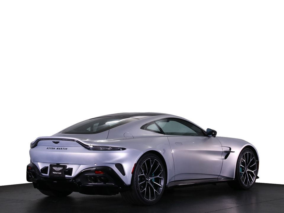 2025 Aston Martin Vantage