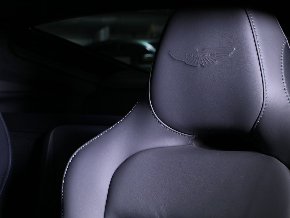 2025 Aston Martin Vantage