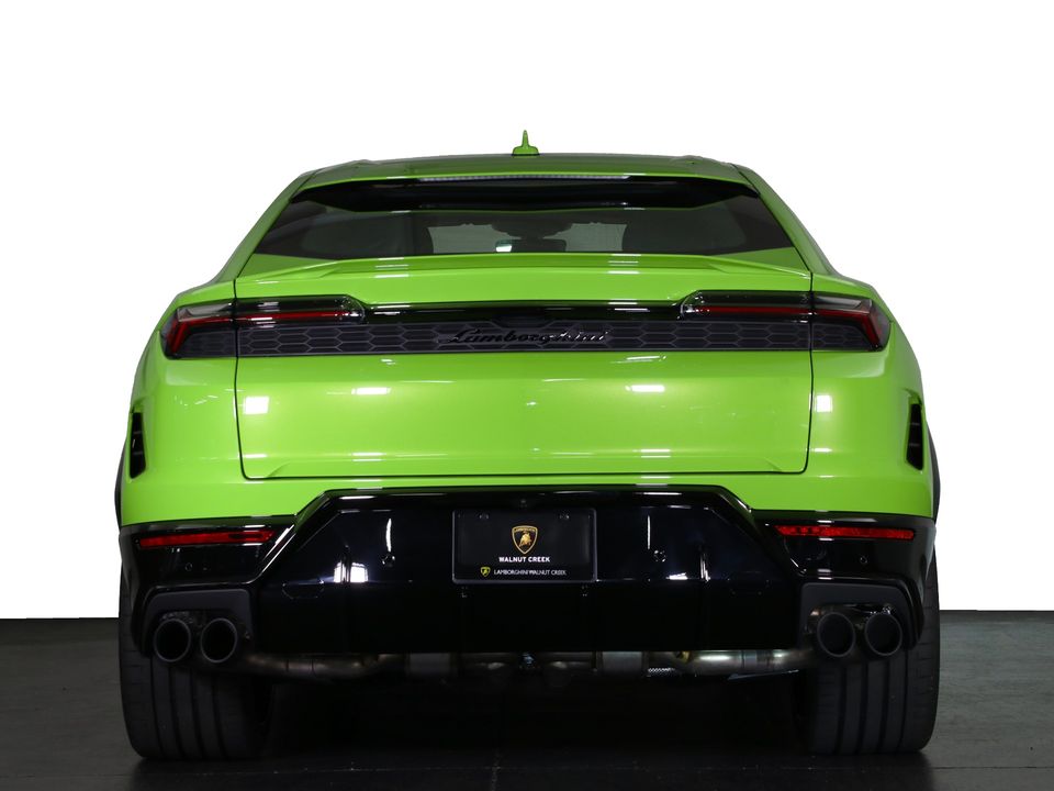 2025 Lamborghini Urus SE