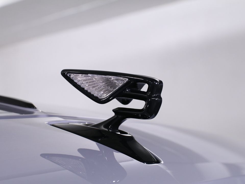 2025 Bentley Flying Spur
