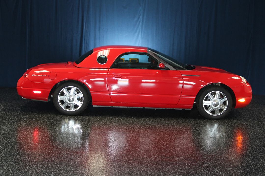 2005 Ford Thunderbird