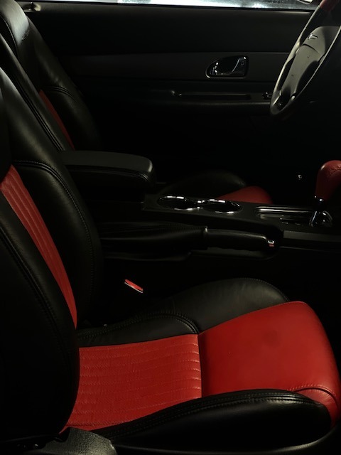 2005 Ford Thunderbird