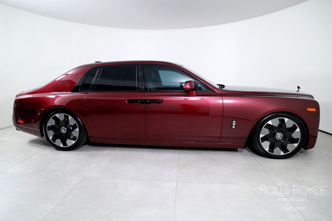 2019 Rolls-Royce Phantom