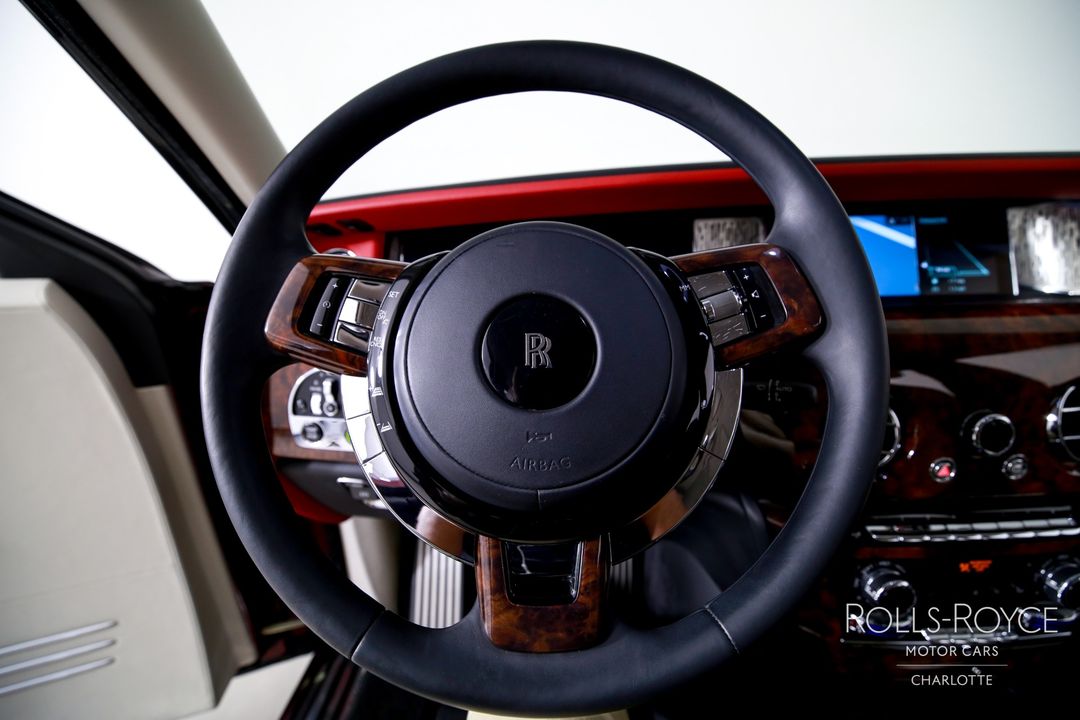 2019 Rolls-Royce Phantom