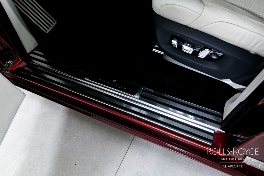 2019 Rolls-Royce Phantom