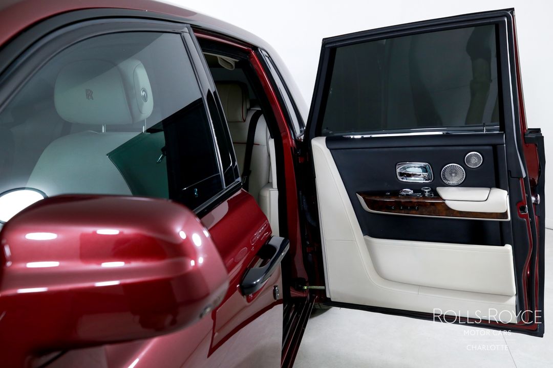 2019 Rolls-Royce Phantom