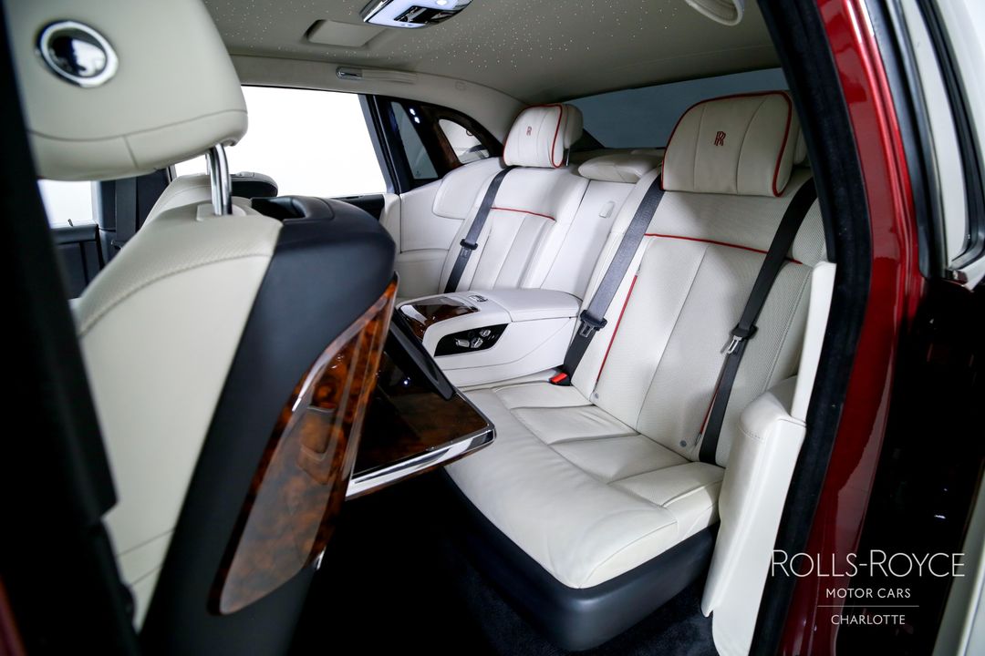 2019 Rolls-Royce Phantom
