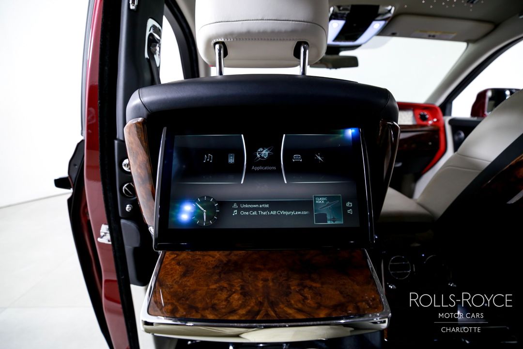 2019 Rolls-Royce Phantom