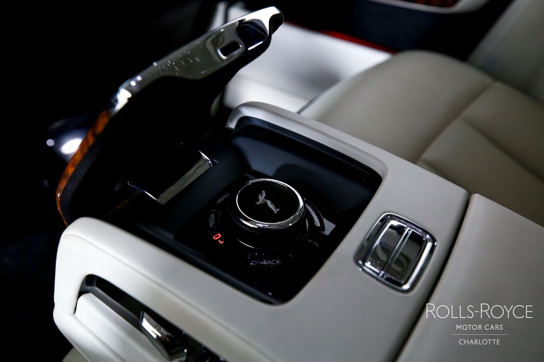 2019 Rolls-Royce Phantom