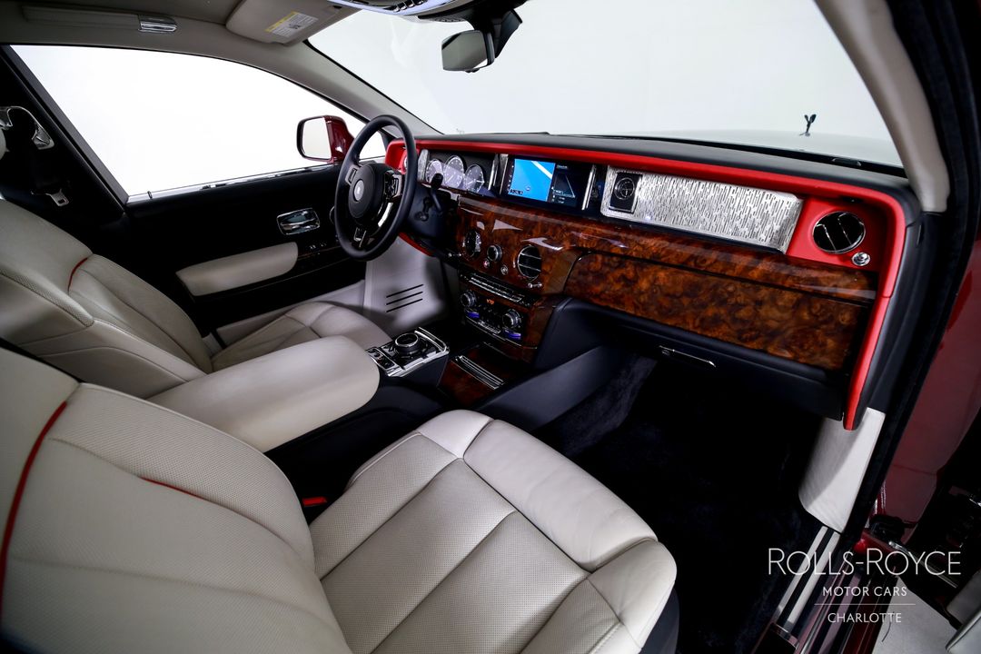 2019 Rolls-Royce Phantom