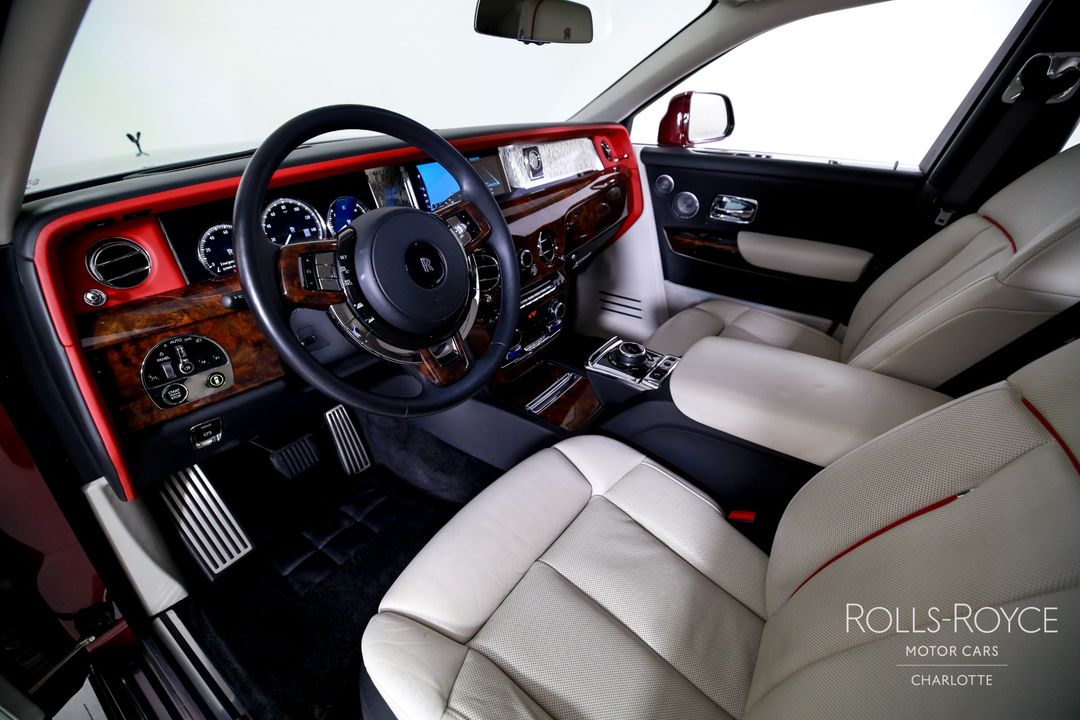 2019 Rolls-Royce Phantom