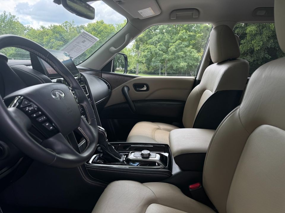 2023 INFINITI QX80