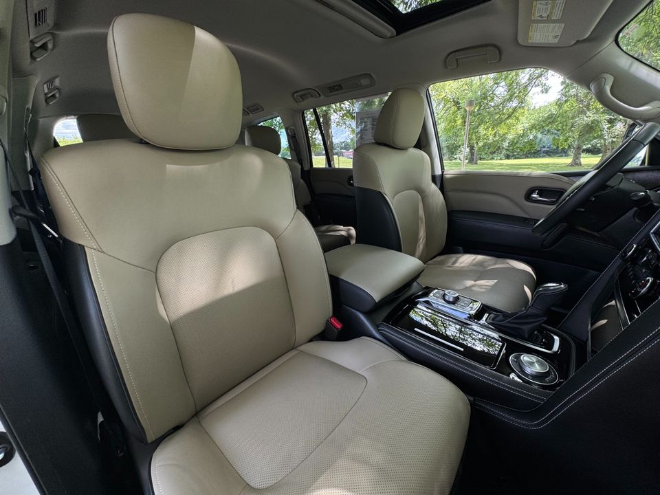 2023 INFINITI QX80