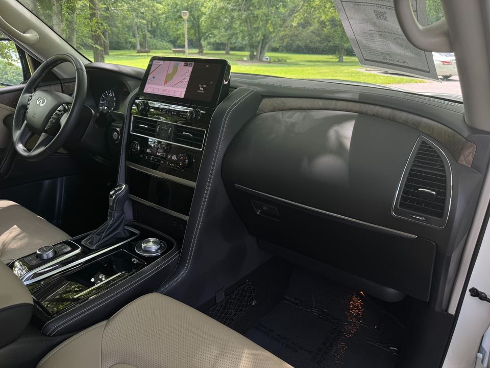 2023 INFINITI QX80