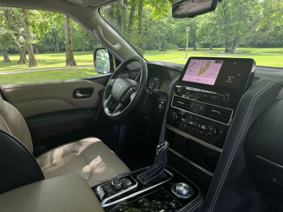 2023 INFINITI QX80