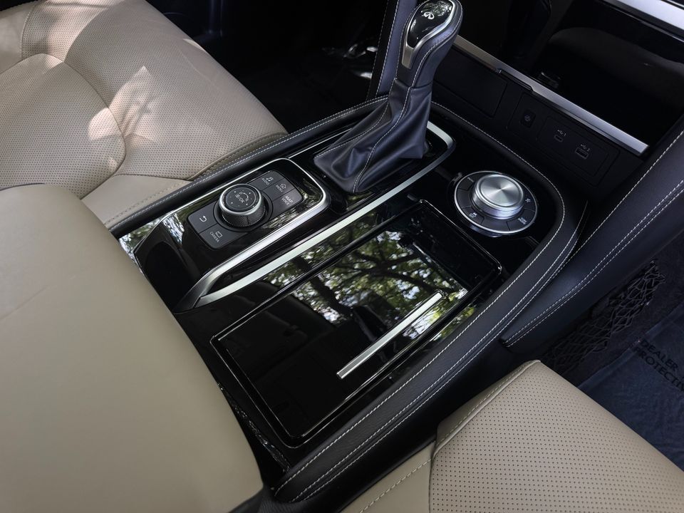 2023 INFINITI QX80