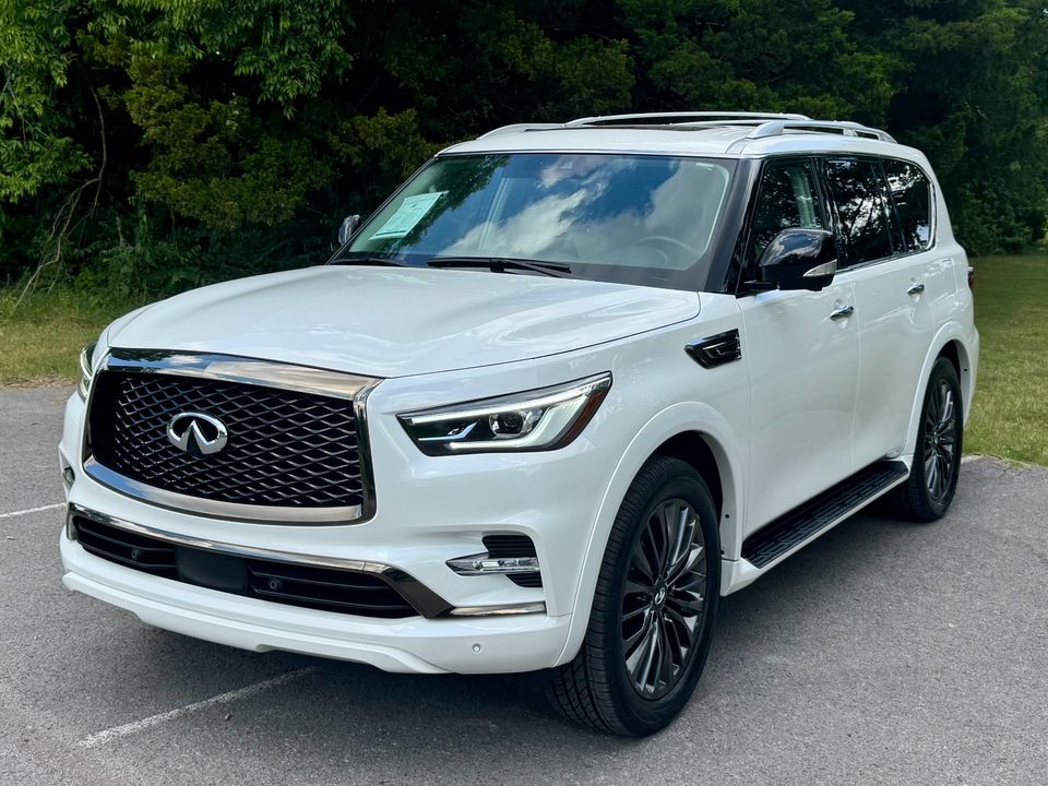 2023 INFINITI QX80