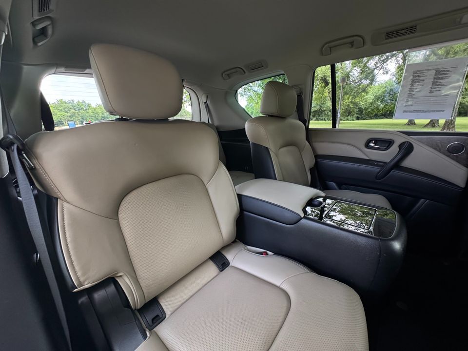2023 INFINITI QX80