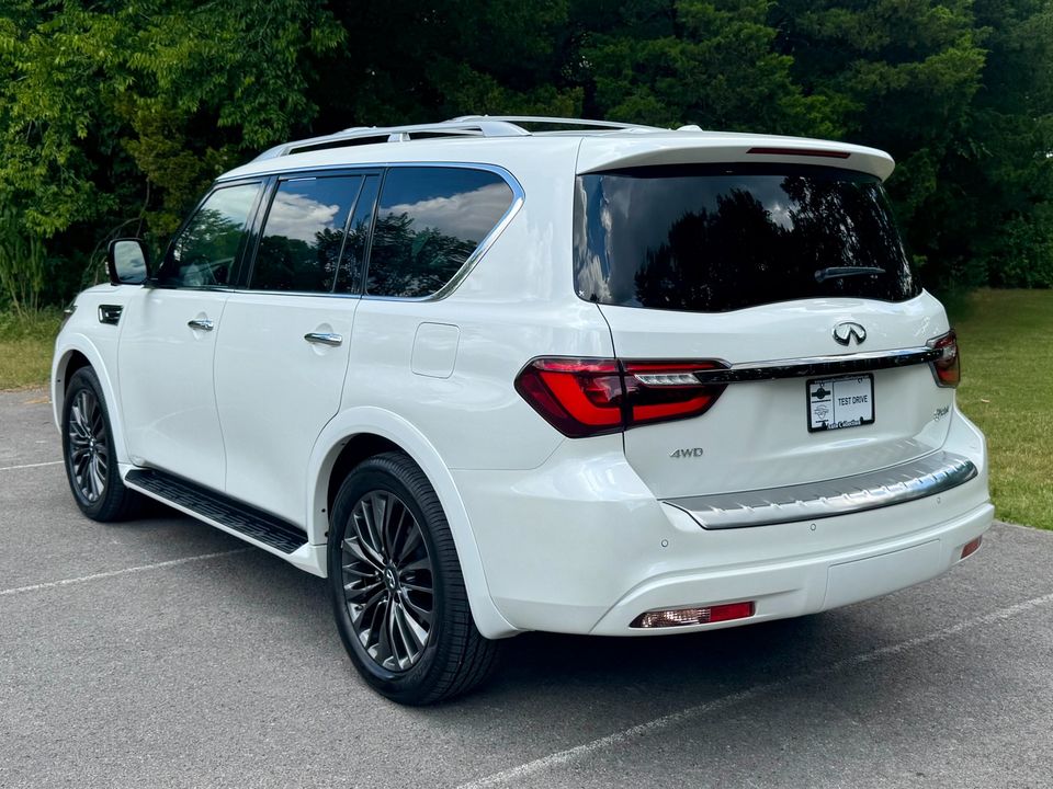 2023 INFINITI QX80