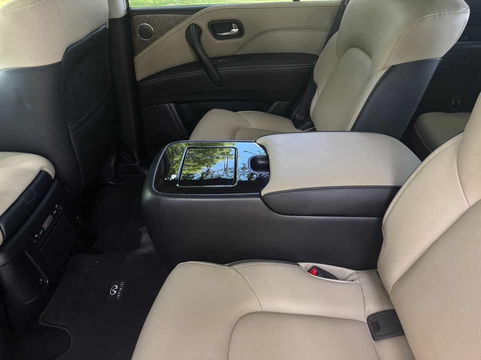 2023 INFINITI QX80