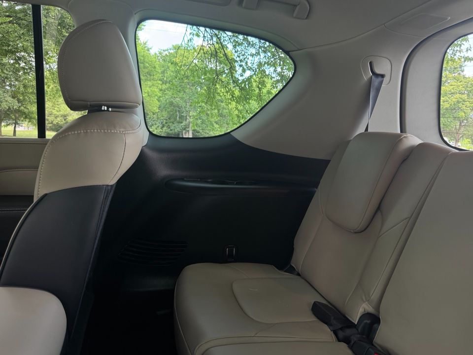 2023 INFINITI QX80