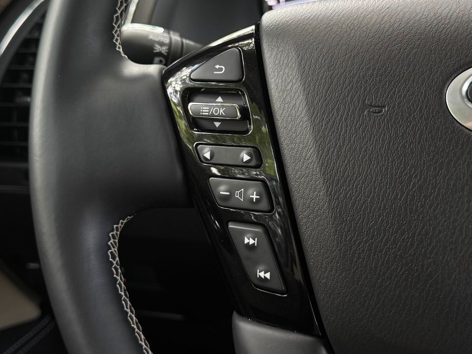 2023 INFINITI QX80