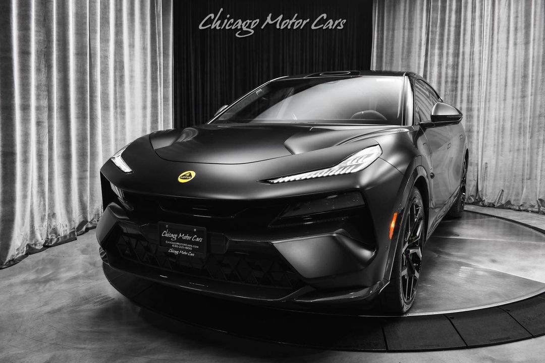 2025 Lotus Eletre Carbon