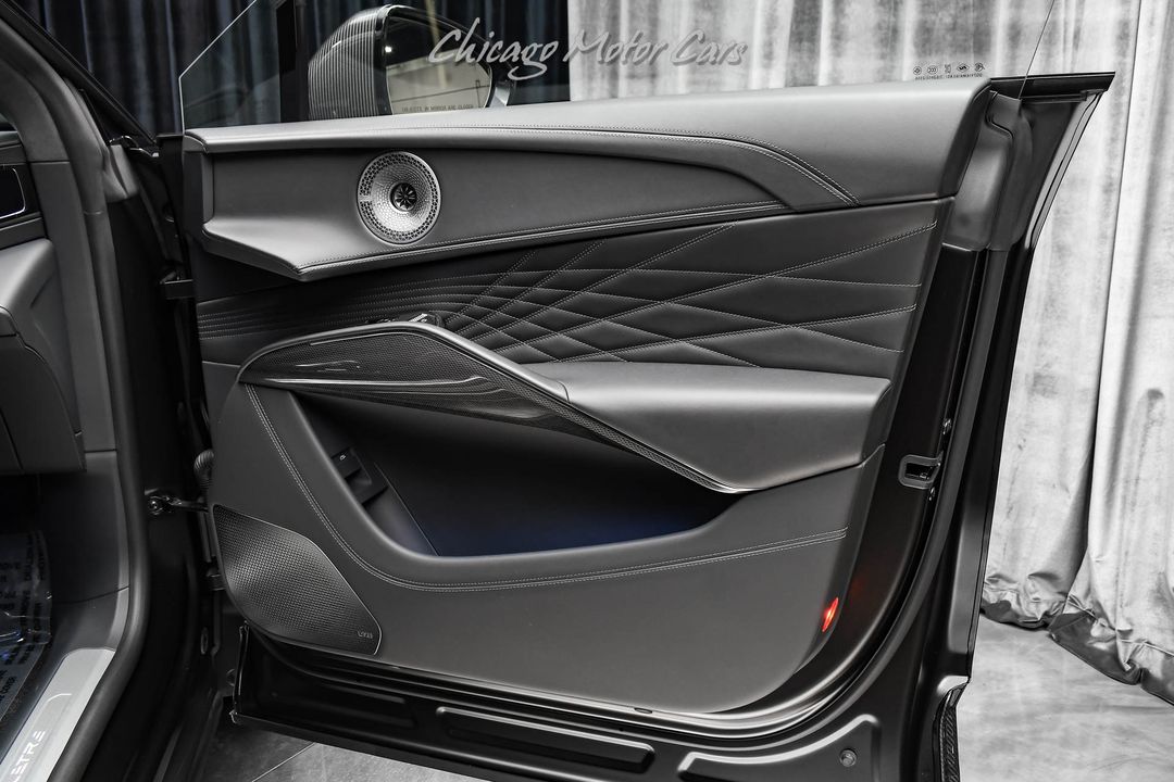 2025 Lotus Eletre Carbon