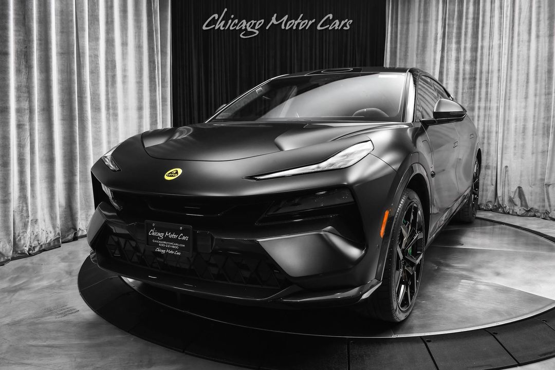 2025 Lotus Eletre Carbon