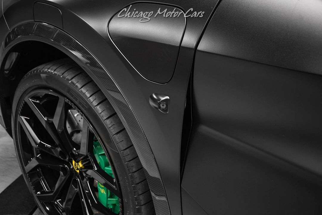 2025 Lotus Eletre Carbon