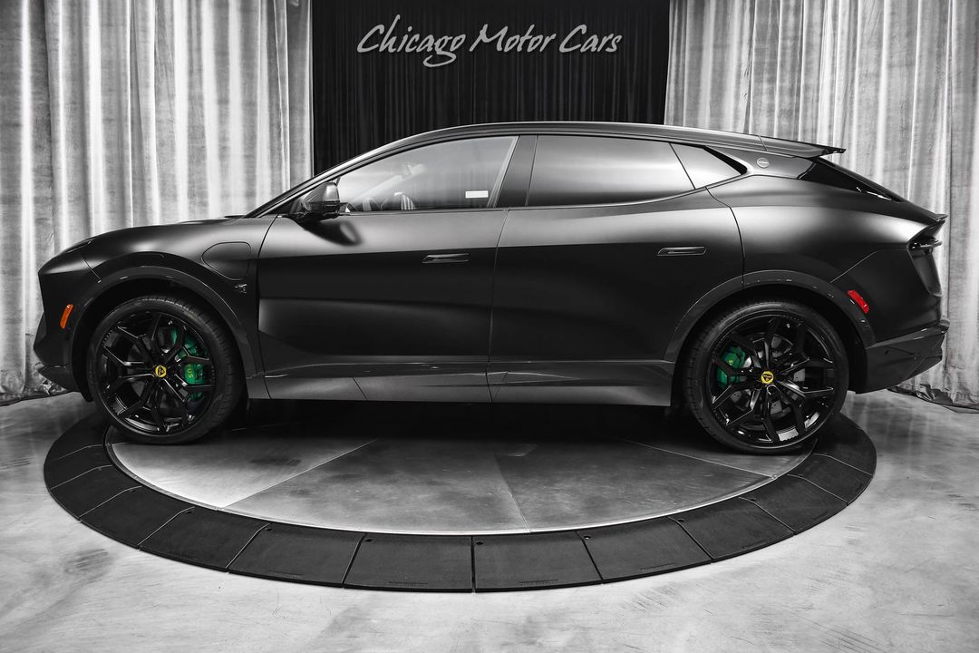 2025 Lotus Eletre Carbon