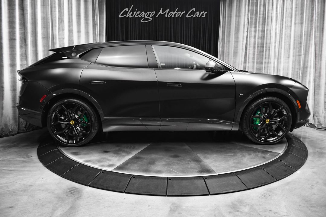 2025 Lotus Eletre Carbon