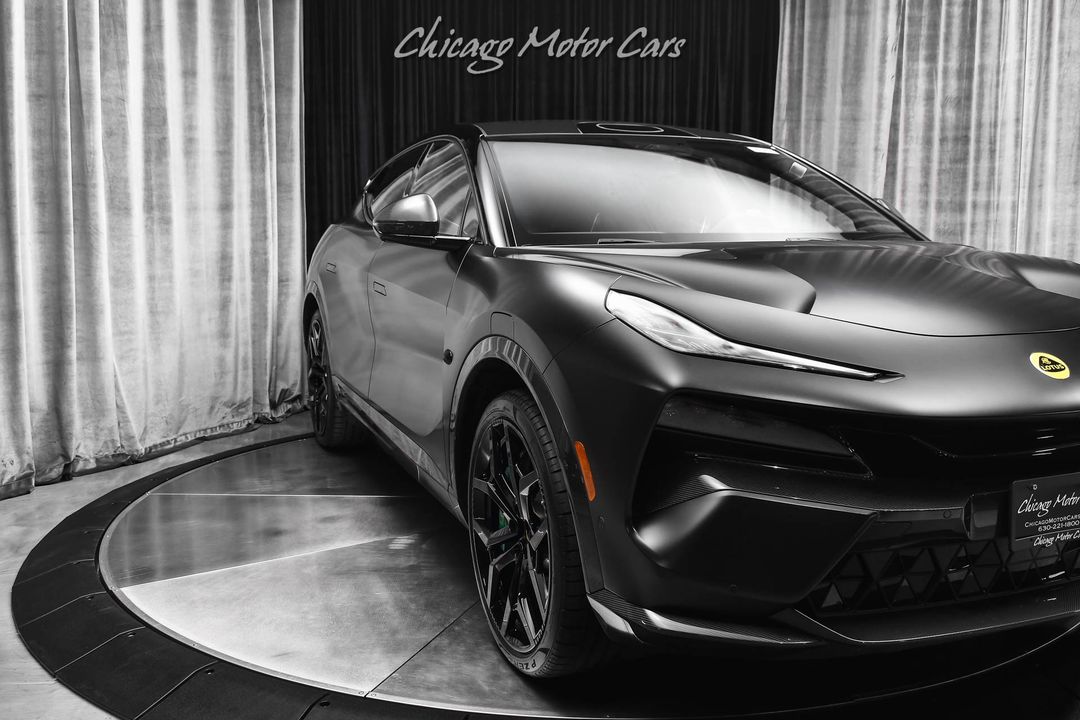 2025 Lotus Eletre Carbon
