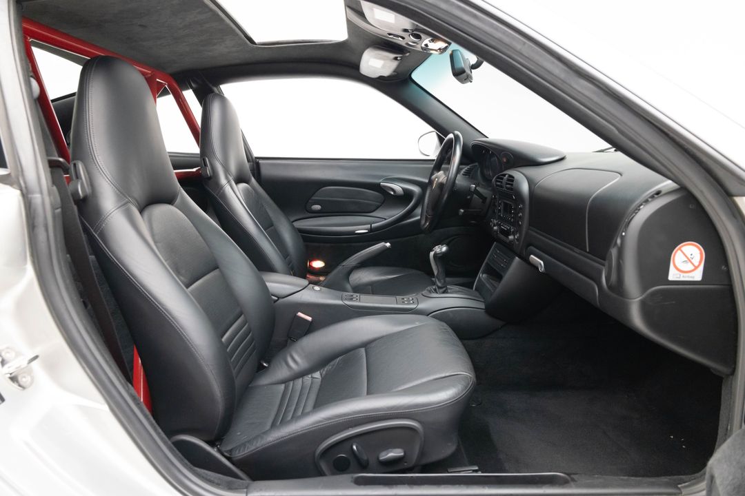 2002 Porsche 911 Carrera