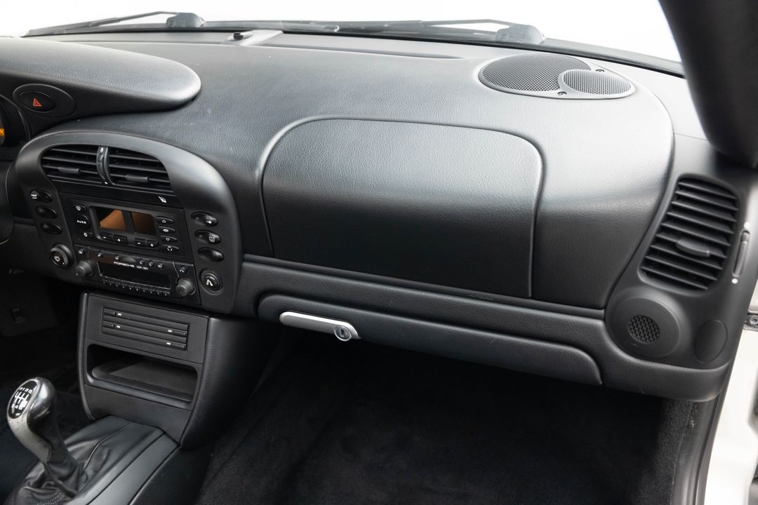 2002 Porsche 911 Carrera