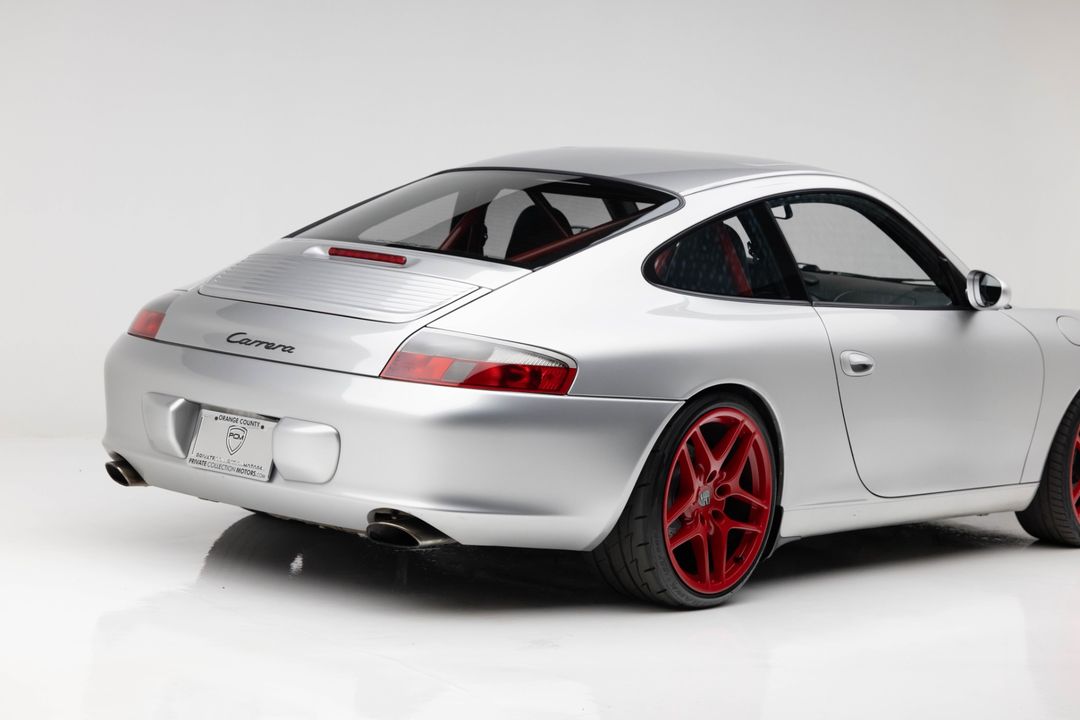 2002 Porsche 911 Carrera
